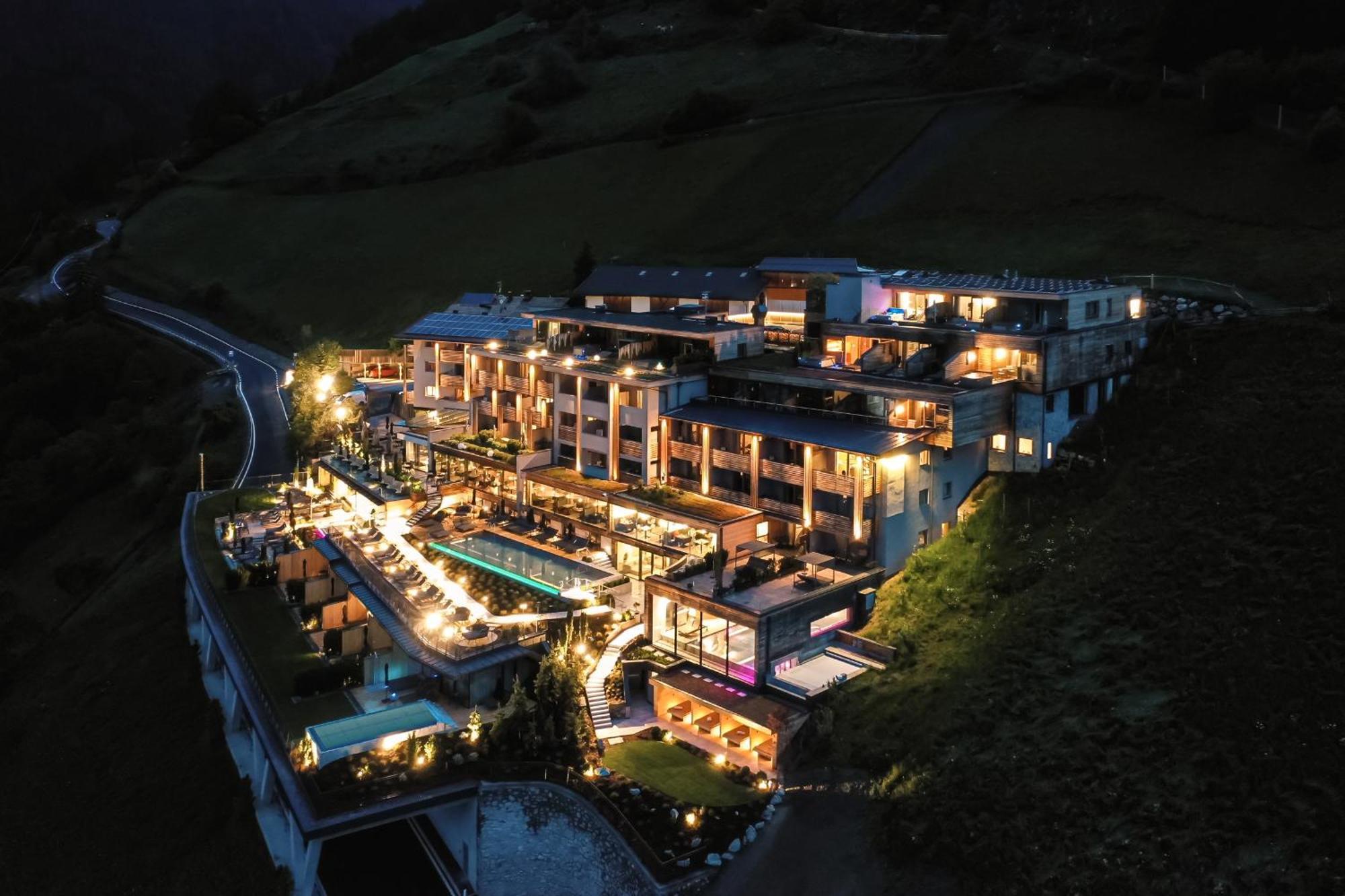 Das Gerstl Alpine Retreat Malles Venosta Dış mekan fotoğraf